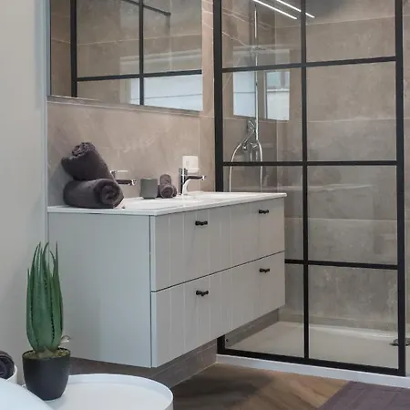 Maison .'eau Mer.' * ميدل كيرك