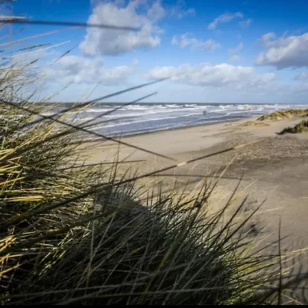 بيت للعطل Maison .'eau Mer.' *